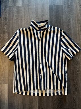 Zara Blue Striped Men’s Button Up Collared Short Sleeved Shirt Large